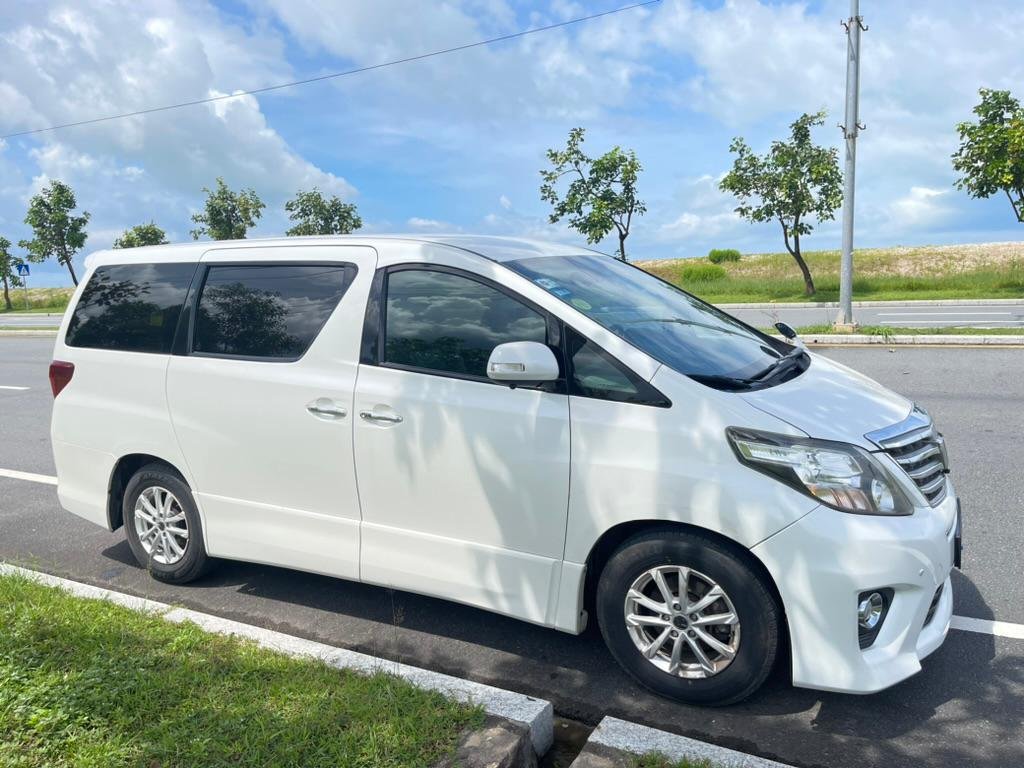 Luxe Taxi Cambodia group MPV